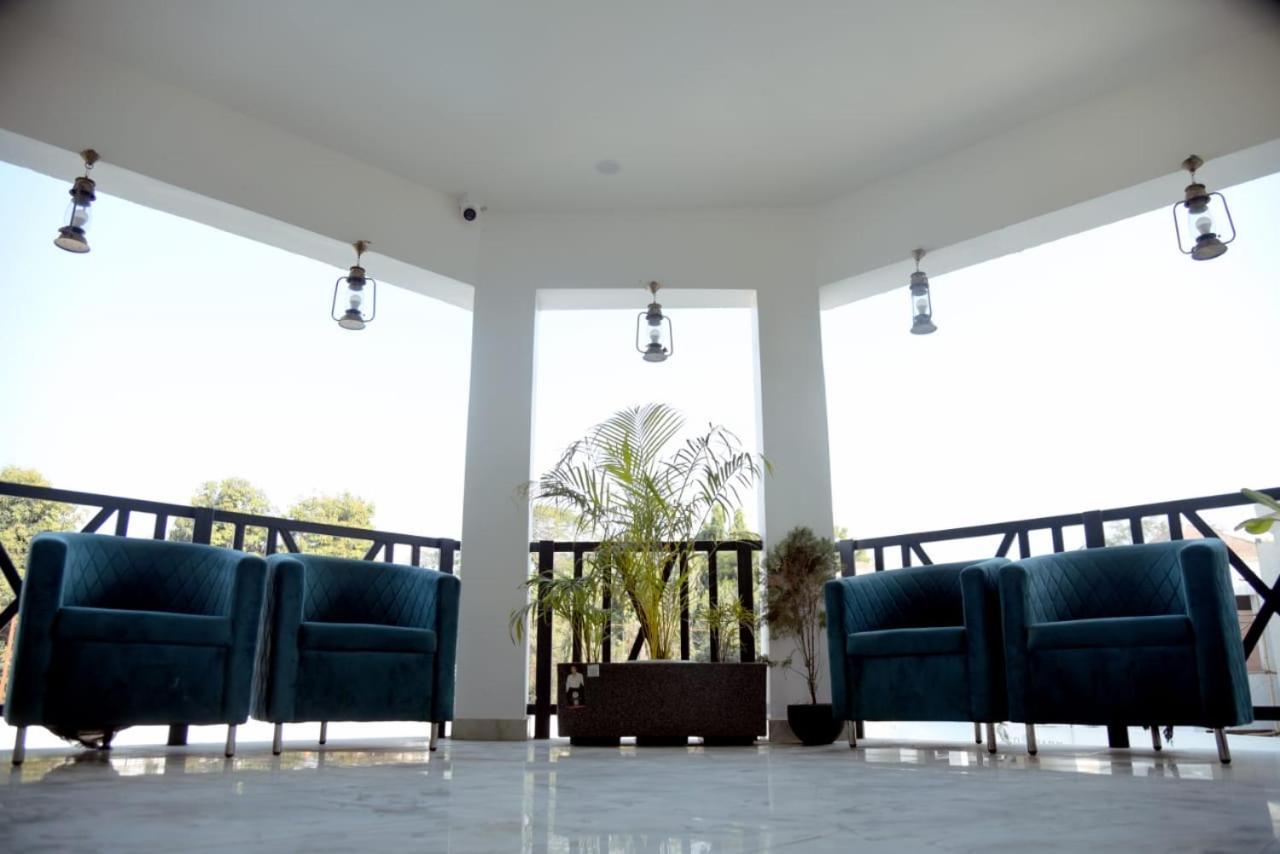 Hotel Eco Park Rewa Exterior foto